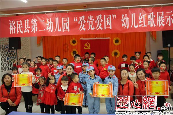红色是很难驾驭的颜色，你们知道有哪些女明星穿红色礼服非常好看吗？